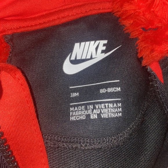 Nike Baby Boy's Sherpa Long Sleeve Hooded Onesie - Picture 4 of 4